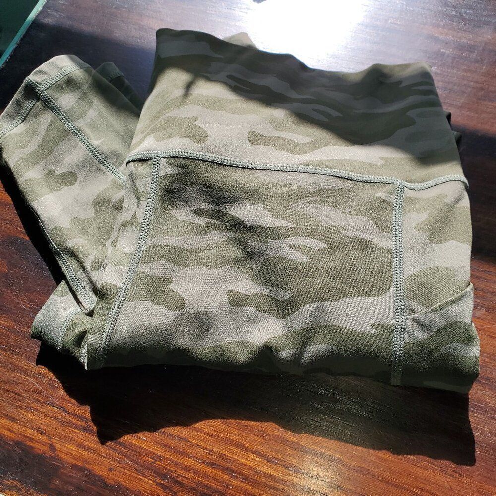 Camo Leggings Super Butter Soft Plus w/2 side pockets - 2XL - Picture 4 of 7